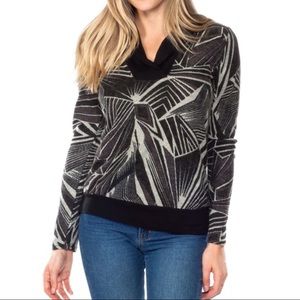 Just in! 🆕 lightweight sweater, non sheer